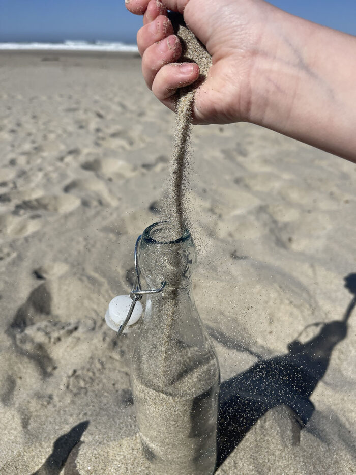 Lincoln City Sand in a Bottle - Image 2